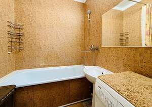 2-к квартира, вторичка, 56м2, 15/17 этаж