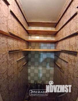 3-к квартира, вторичка, 59м2, 3/5 этаж