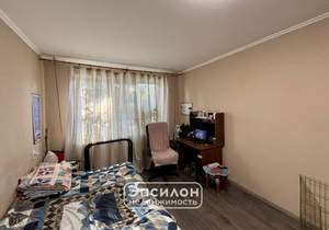 3-к квартира, вторичка, 61м2, 1/5 этаж