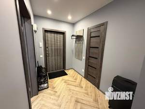 1-к квартира, вторичка, 38м2, 8/17 этаж