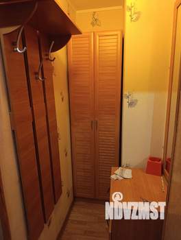 2-к квартира, вторичка, 42м2, 1/4 этаж