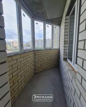 2-к квартира, вторичка, 63м2, 8/17 этаж