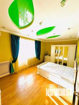 4-к квартира, вторичка, 125м2, 2/4 этаж