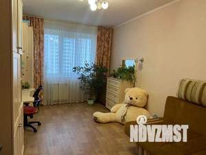 3-к квартира, вторичка, 76м2, 8/17 этаж