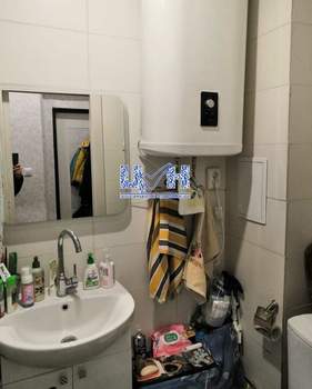 2-к квартира, вторичка, 37м2, 1/2 этаж