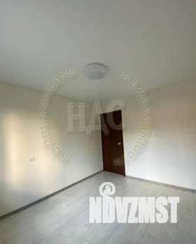 3-к квартира, вторичка, 61м2, 1/9 этаж