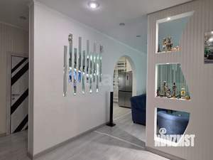 3-к квартира, вторичка, 100м2, 3/17 этаж