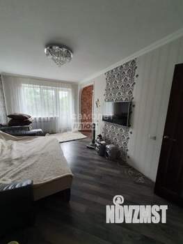 3-к квартира, вторичка, 61м2, 5/5 этаж