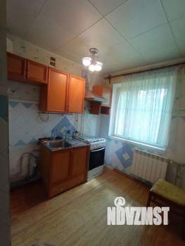 4-к квартира, вторичка, 61м2, 5/5 этаж