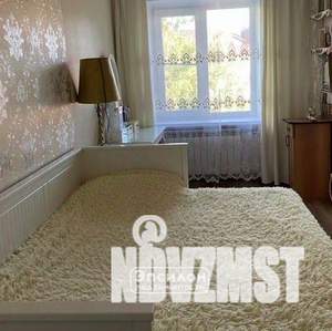 2-к квартира, вторичка, 42м2, 5/5 этаж