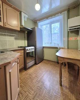 2-к квартира, вторичка, 47м2, 3/5 этаж