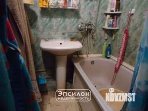 3-к квартира, вторичка, 61м2, 1/5 этаж