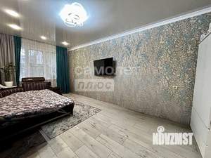 3-к квартира, вторичка, 61м2, 1/5 этаж