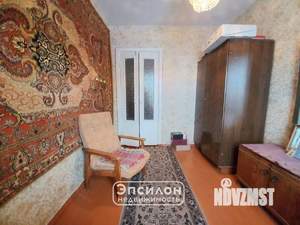 4-к квартира, вторичка, 60м2, 3/5 этаж