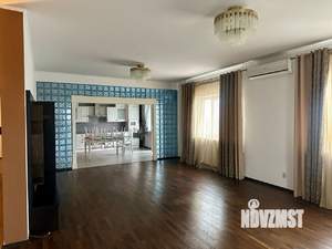 2-к квартира, вторичка, 126м2, 5/8 этаж