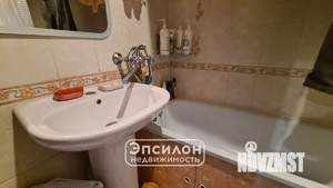 3-к квартира, вторичка, 60м2, 1/9 этаж