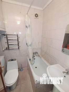 3-к квартира, вторичка, 64м2, 5/5 этаж