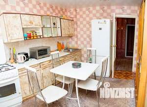 4-к квартира, вторичка, 111м2, 2/5 этаж