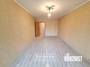 3-к квартира, вторичка, 77м2, 1/17 этаж