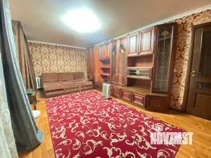 3-к квартира, вторичка, 72м2, 1/9 этаж