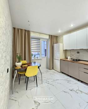 3-к квартира, вторичка, 74м2, 5/10 этаж