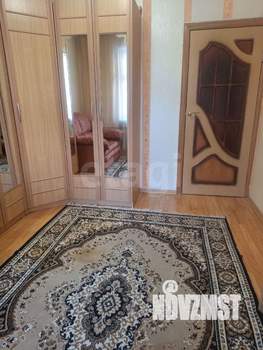 2-к квартира, вторичка, 50м2, 1/10 этаж