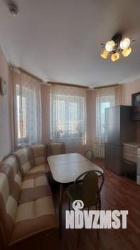 2-к квартира, вторичка, 58м2, 5/17 этаж