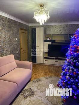 4-к квартира, вторичка, 61м2, 5/5 этаж