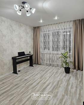 3-к квартира, вторичка, 74м2, 5/10 этаж