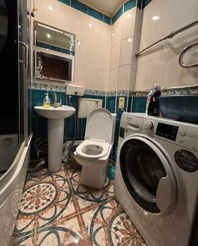 4-к квартира, вторичка, 61м2, 1/5 этаж