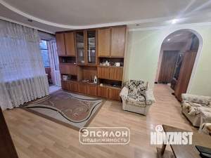 4-к квартира, вторичка, 61м2, 5/5 этаж