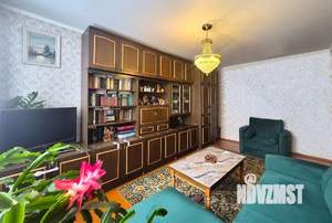 3-к квартира, вторичка, 60м2, 9/9 этаж