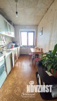 3-к квартира, вторичка, 60м2, 6/9 этаж