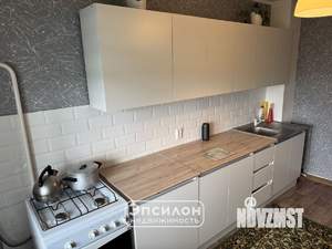 3-к квартира, вторичка, 60м2, 9/9 этаж