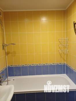 2-к квартира, вторичка, 52м2, 10/10 этаж