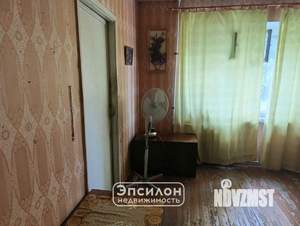 4-к квартира, вторичка, 61м2, 3/5 этаж