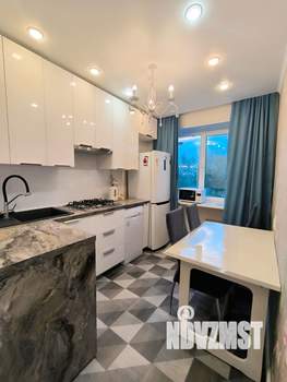 3-к квартира, вторичка, 59м2, 8/9 этаж