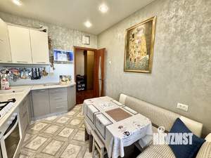 3-к квартира, вторичка, 62м2, 9/9 этаж