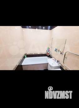 2-к квартира, вторичка, 71м2, 7/16 этаж