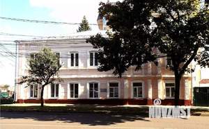 2-к квартира, вторичка, 40м2, 1/2 этаж