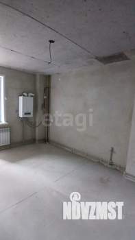 1-к квартира, вторичка, 42м2, 1/10 этаж
