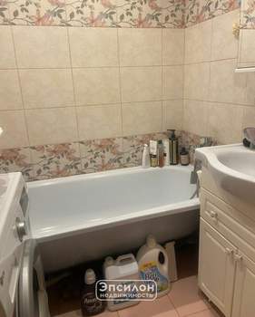 2-к квартира, вторичка, 47м2, 8/9 этаж