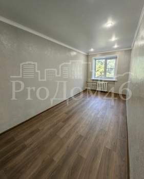 2-к квартира, вторичка, 43м2, 4/4 этаж