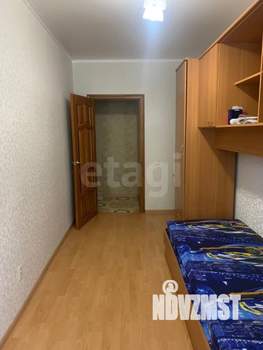 4-к квартира, вторичка, 64м2, 1/9 этаж
