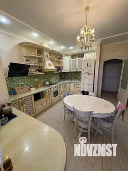 4-к квартира, вторичка, 128м2, 4/10 этаж