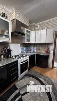 2-к квартира, вторичка, 61м2, 8/10 этаж
