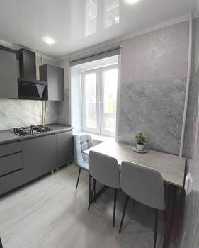 2-к квартира, вторичка, 47м2, 8/9 этаж