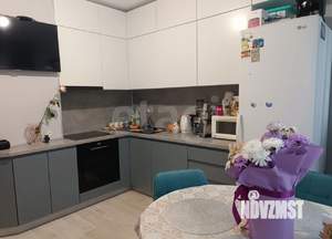 2-к квартира, вторичка, 57м2, 8/17 этаж