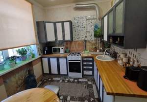 3-к квартира, вторичка, 77м2, 3/3 этаж