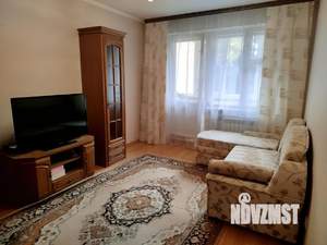 2-к квартира, вторичка, 50м2, 1/10 этаж